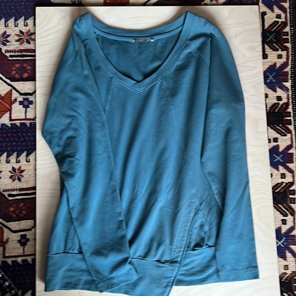 Sandwich_ sweatshirt style top. Medium. Blue - Picture 8 of 10